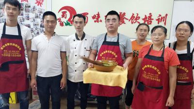 成都学钵钵鸡培训哪家好?