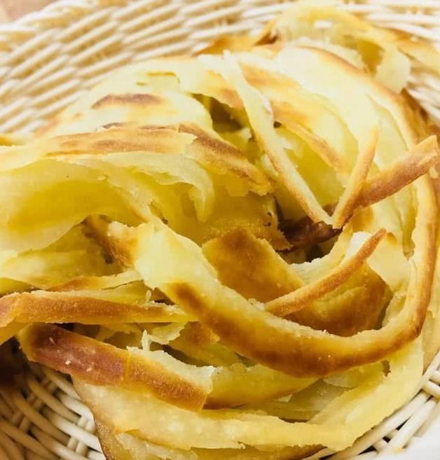 手抓饼的最简单做法,酥脆可口简单美味! 手抓饼的最简单做法,酥脆可口简单美味!