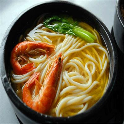 特色砂锅米线培训中心哪家专业?
