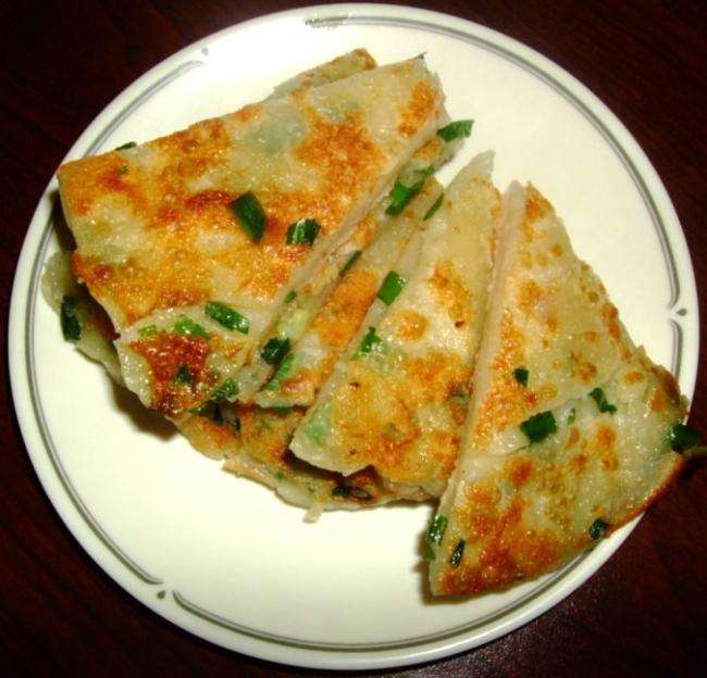 20190522164625109154.jpg 葱油饼1.jpg