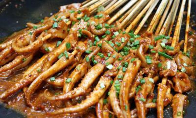 四川特色快餐技术培训学校哪里好?铁板酱料调制培训