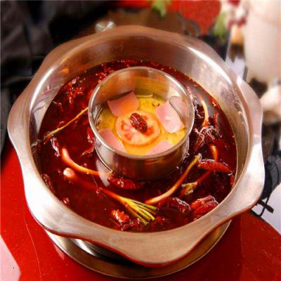 成都火锅技术培训班哪里靠谱?师傅手把手教炒底料