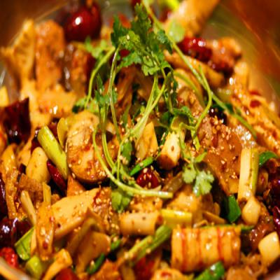 成都特色干锅技术培训哪家好?采用滚动式教学方式