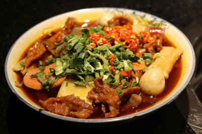 盘盘干拌麻辣烫技术做法哪里靠谱?高汤底料技巧培训