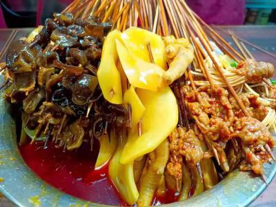冷锅串串香技术培训哪里靠谱?成都餐饮培训学校