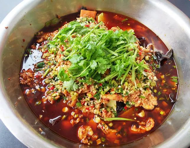 专业特色冒菜培训哪家好?深入了解冒菜培训的制作技艺